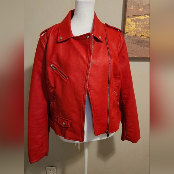 ZARA TRAFALUC Red Moto faux leather jacket. Size XL - Picture 7 of 16